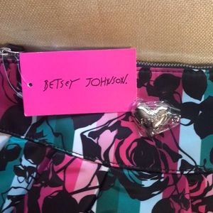 Betsey Johnson wristlet.. fun colors, great for everyday at and travel